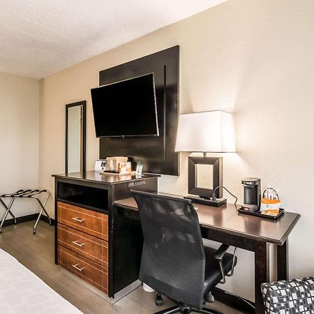 Quality Inn Pensacola Exteriér fotografie